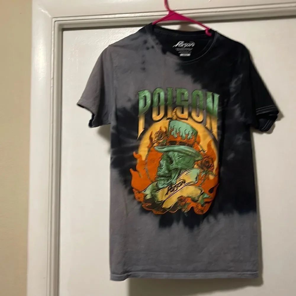 Poison shirt small